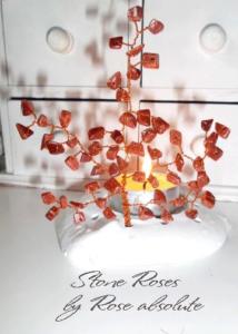 Свещник Слънчев камък- идеалния подарък за роден в неделя човек, съчетаващ силата на камъка и енергията на пламъка