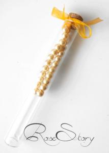 Гривна в епруветка със светло жълти перли Charmybride