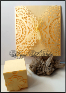 Сватбена покана и кутийка за подаръче в жълто SvatbaLux