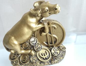 Сувенир фън шуй за привличане на пари от бизнес през новата 2021 годината на бика